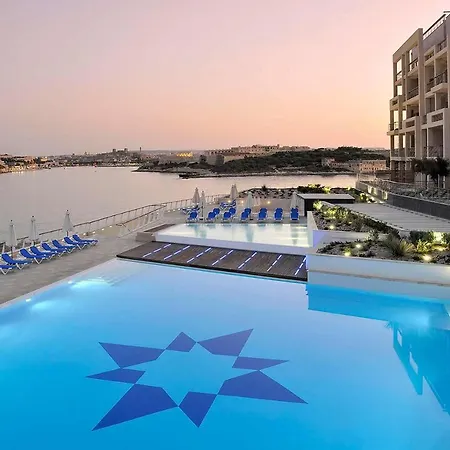 Appartement Modern-luxury In Tigne Point W/ Pool, Location Sliema