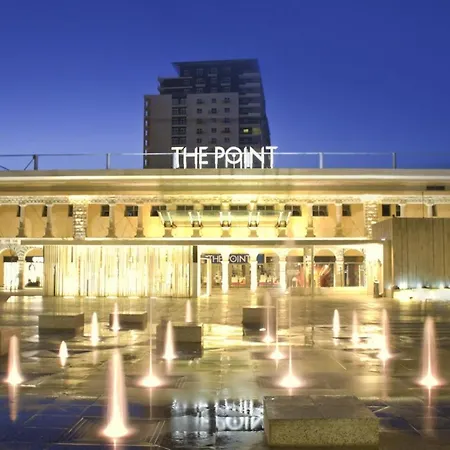 Modern-luxury In Tigne Point W/ Pool, Location Appartement