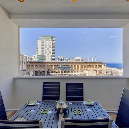Modern-luxury In Tigne Point W/ Pool, Location Appartement *