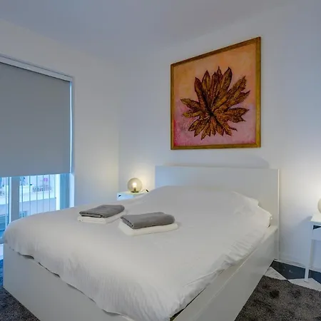 Appartement Modern-luxury In Tigne Point W/ Pool, Location *